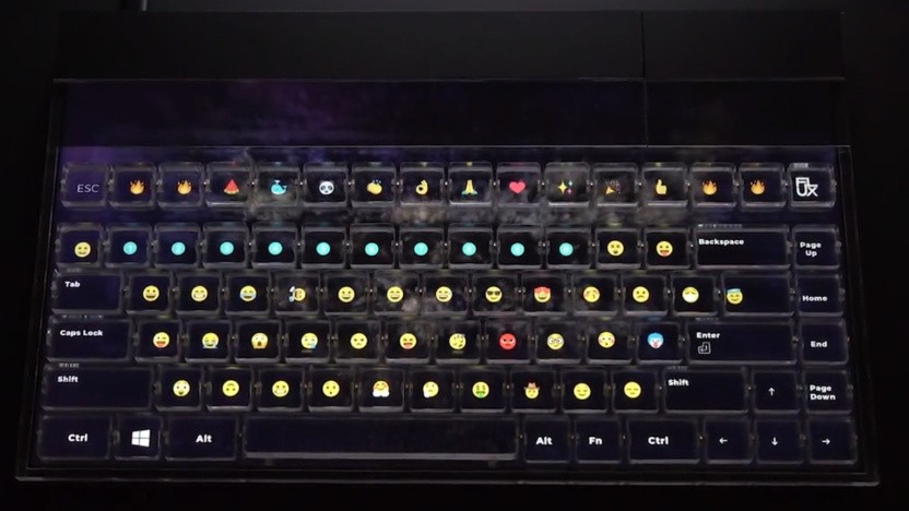 How to Choose a Keyboard With Display for Your Home Office