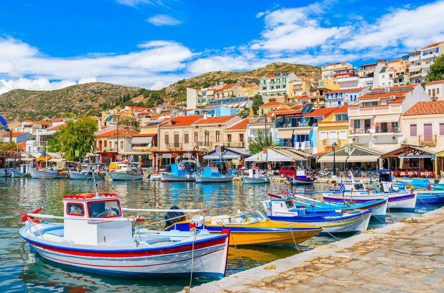 Discovering the Hidden Gems of the North Aegean: Holidays in Samos and Holidays to Lesvos
